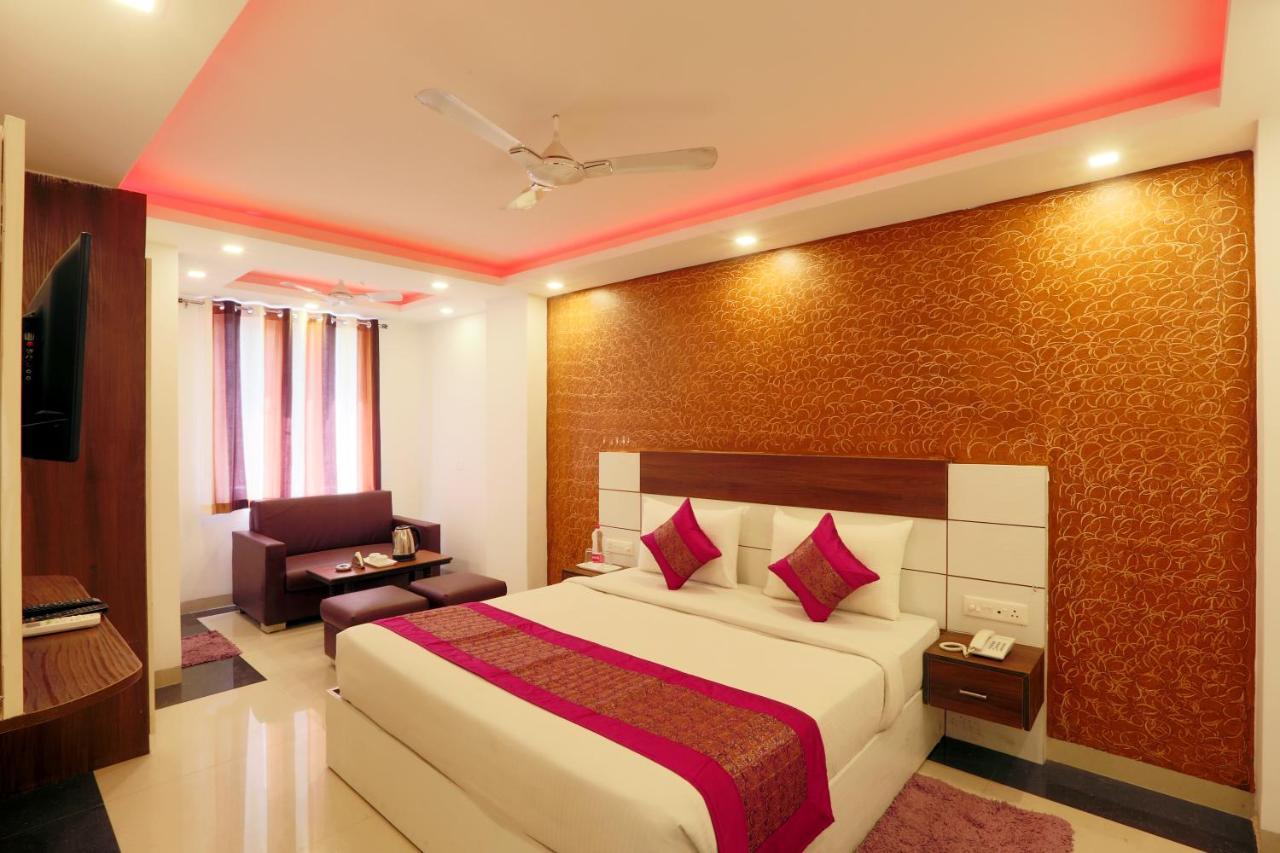 Hotel Ark Wood New Delhi Exterior foto